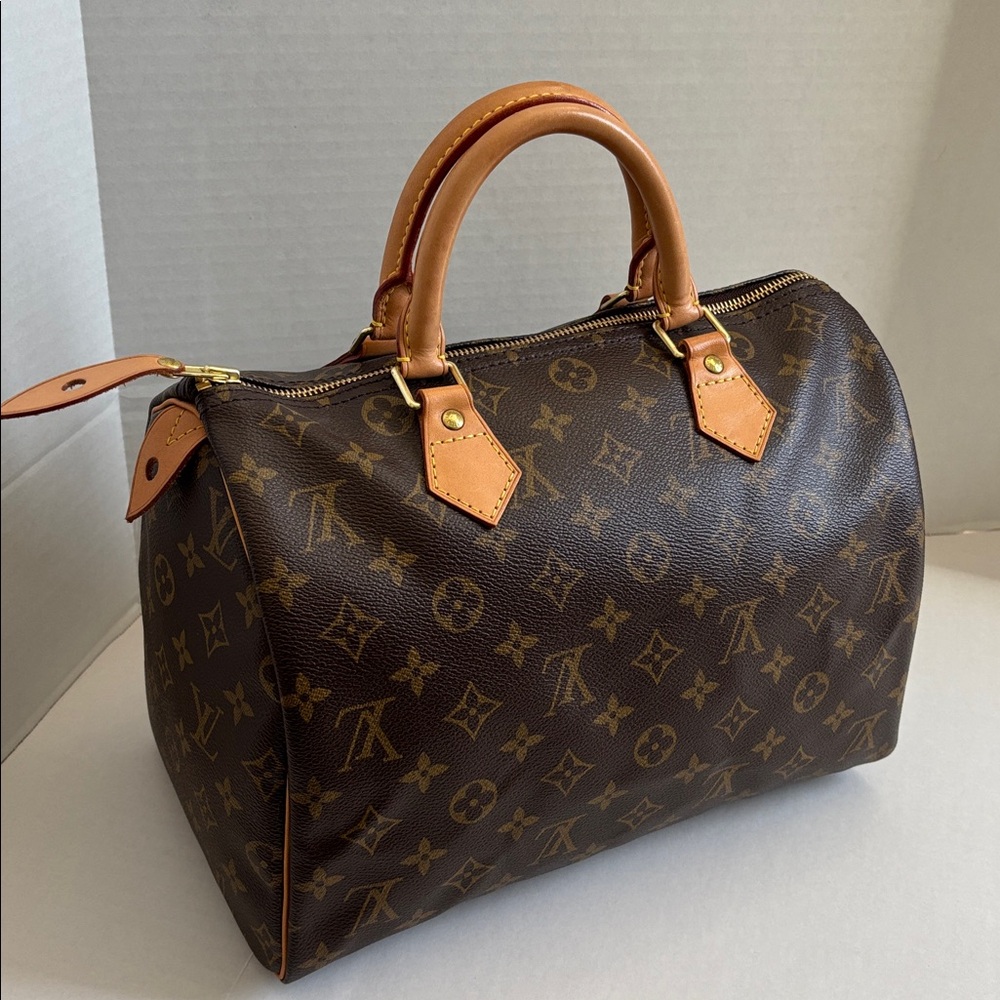 AUTHENTIC Louis Vuitton Vintage Monogram Speedy 30